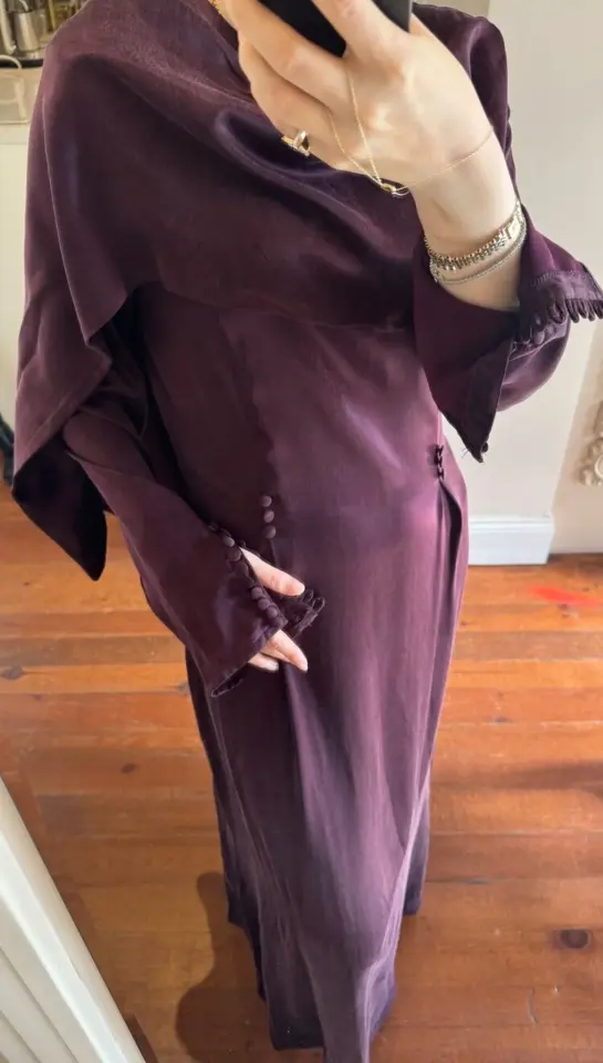 Omzu Şal Detaylı Cupro Elbise Mürdüm